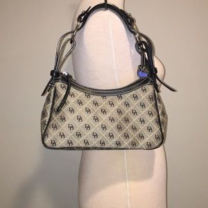 AUTHENTIC DOONEY & BOURKE PURSE